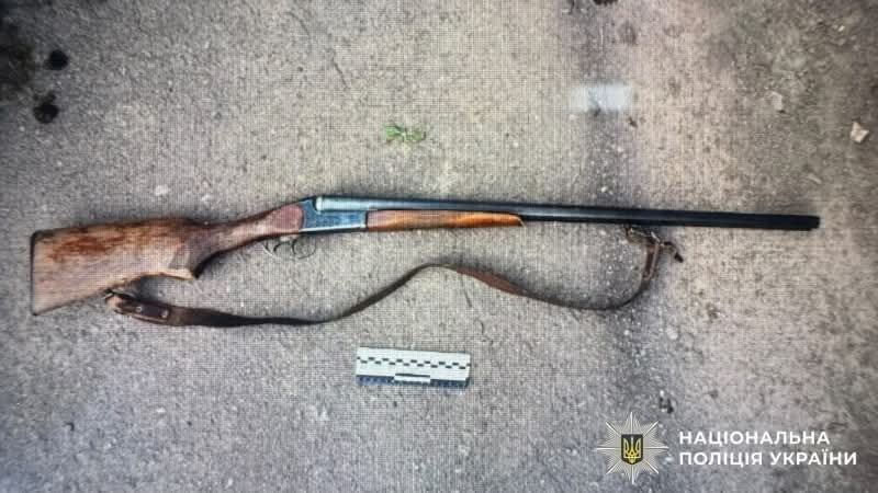 У Браїлові чоловік відкрив стрілянину через конфлікт із сусідом